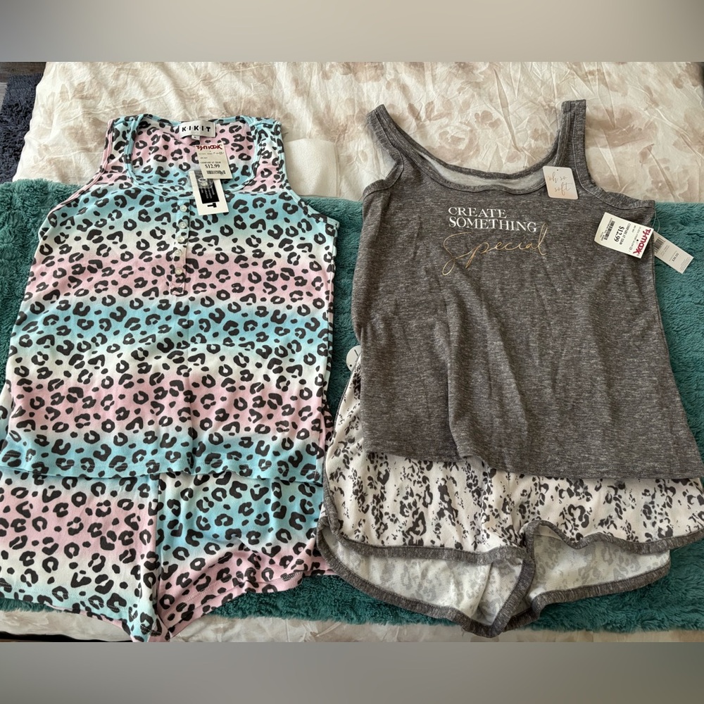 NWT 2 sets of ladies pajamas